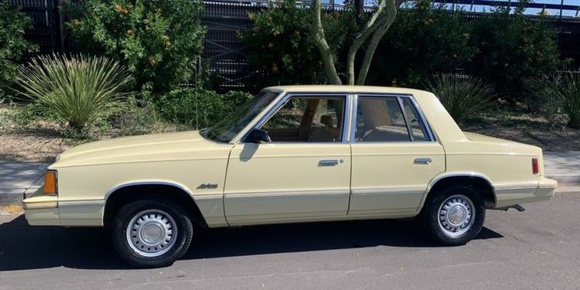 Những mẫu xe có công cứu cả một thương hiệu ô tô - 3