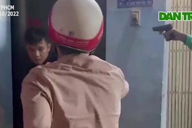 Xác minh clip nam thanh niên cầm súng dọa bắn người ở TPHCM