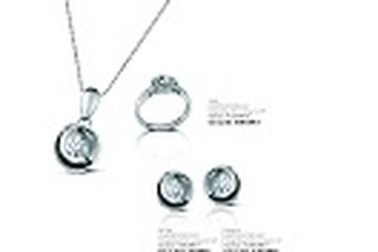 Quà tặng 8/3 từ PNJ – Cho nửa dịu dàng của thế giới thêm xinh