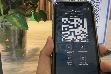 Người phụ nữ báo công an vì chuyển nhầm gần nửa tỷ đồng, xin lại không được