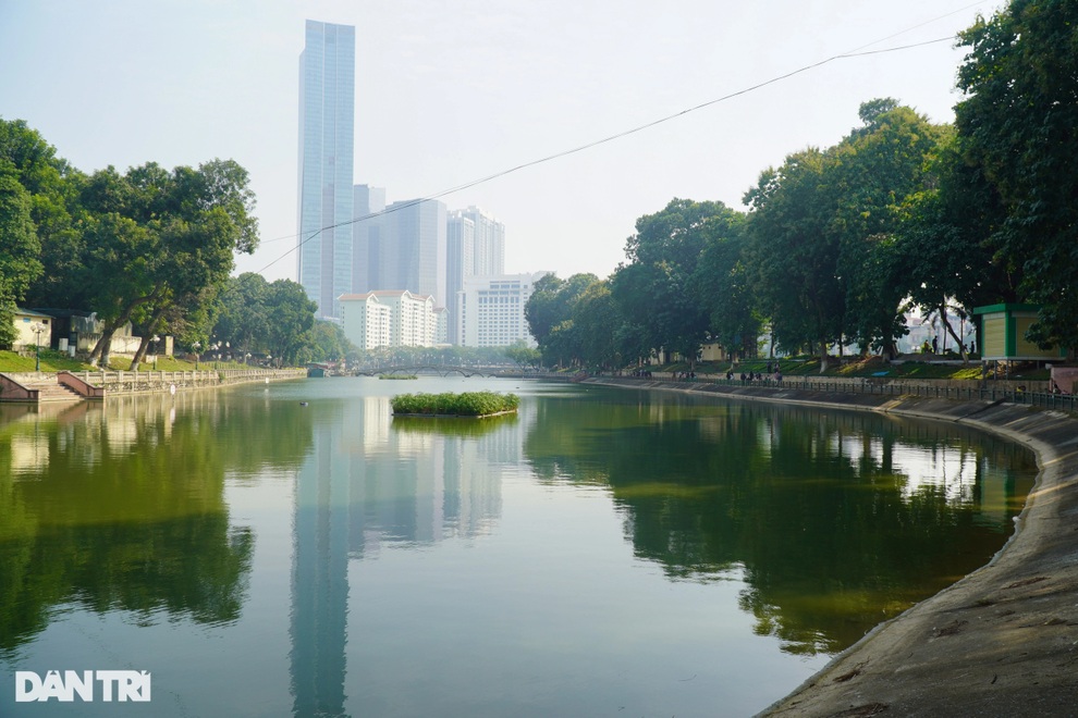 Thất hứa nhiều lần, bố mẹ liều mình đưa con nhỏ vào công viên vui chơi - 10 Thất hứa nhiều lần, bố mẹ liều mình đưa con nhỏ vào công viên vui chơi - 10