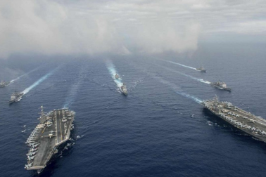 Tỷ phú Trump muốn đóng 350 tàu chiến nếu đắc cử tổng thống Mỹ