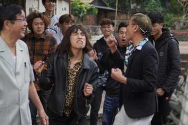 Ra mắt phim hài Tết "Hiệp sĩ làng"