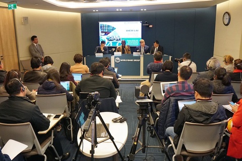 WB: Kinh tế Việt Nam tăng trưởng vững, nhưng rủi ro lại đang tăng lên