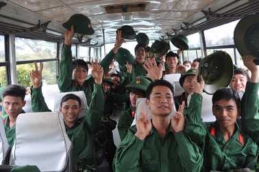 Đề nghị truy tố 2 thanh niên trốn nghĩa vụ quân sự