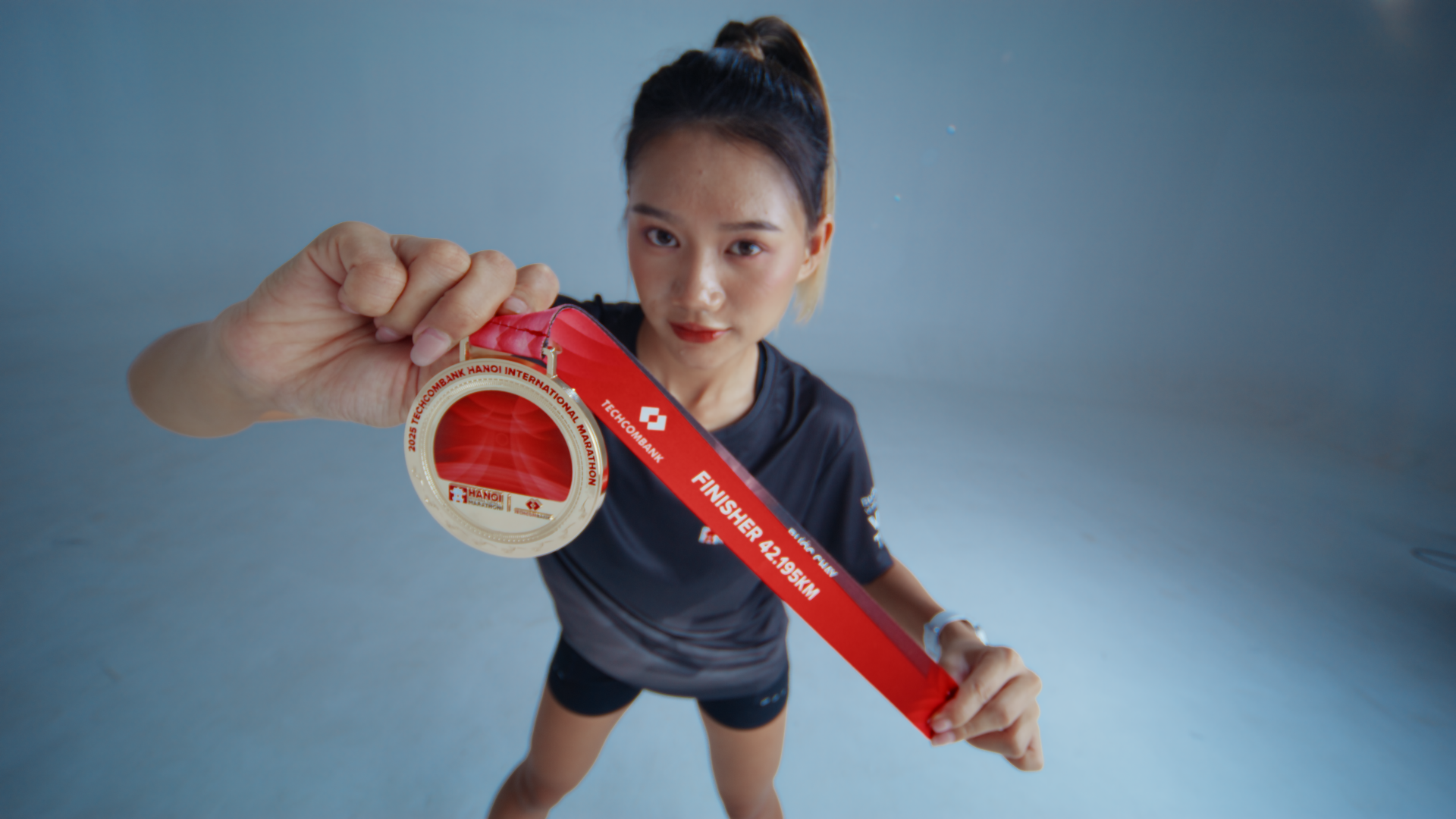Bộ vật phẩm và trải nghiệm công nghệ tại Giải Marathon Quốc tế Hà Nội Techcombank mùa thứ 4 - 3