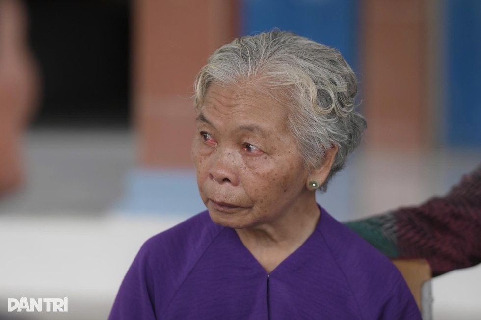 Vợ liệt sĩ Huỳnh Văn Quên: Cuối cùng, tôi đã có danh phận làm vợ ông rồi - 1 Vợ liệt sĩ Huỳnh Văn Quên: Cuối cùng, tôi đã có danh phận làm vợ ông rồi - 1