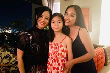 Sức khỏe của diva Hồng Nhung ra sao sau khi điều trị ung thư tại Singapore?