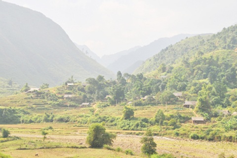 Lào Cai 45 độ C - Nóng nhất 55 năm qua 