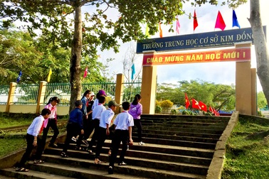 Quảng Nam cho học sinh đi học lại vào ngày 19/9