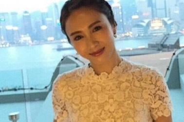 Lê Tư kỷ niệm sinh nhật lần thứ 44 với pháo hoa rực rỡ