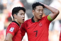 Lee Kang In  bay sang Anh xin lỗi Son Heung Min sau vụ đánh nhau