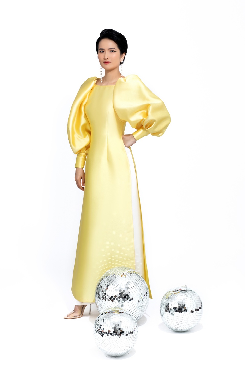 Mất hút 5 năm, Hoa hậu được yêu thích nhất Miss International 2008 tái xuất - 13 Mất hút 5 năm, Hoa hậu được yêu thích nhất Miss International 2008 tái xuất - 13