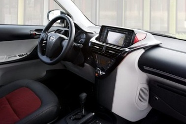 Toyota nâng cấp nội thất xe iQ và Aygo 