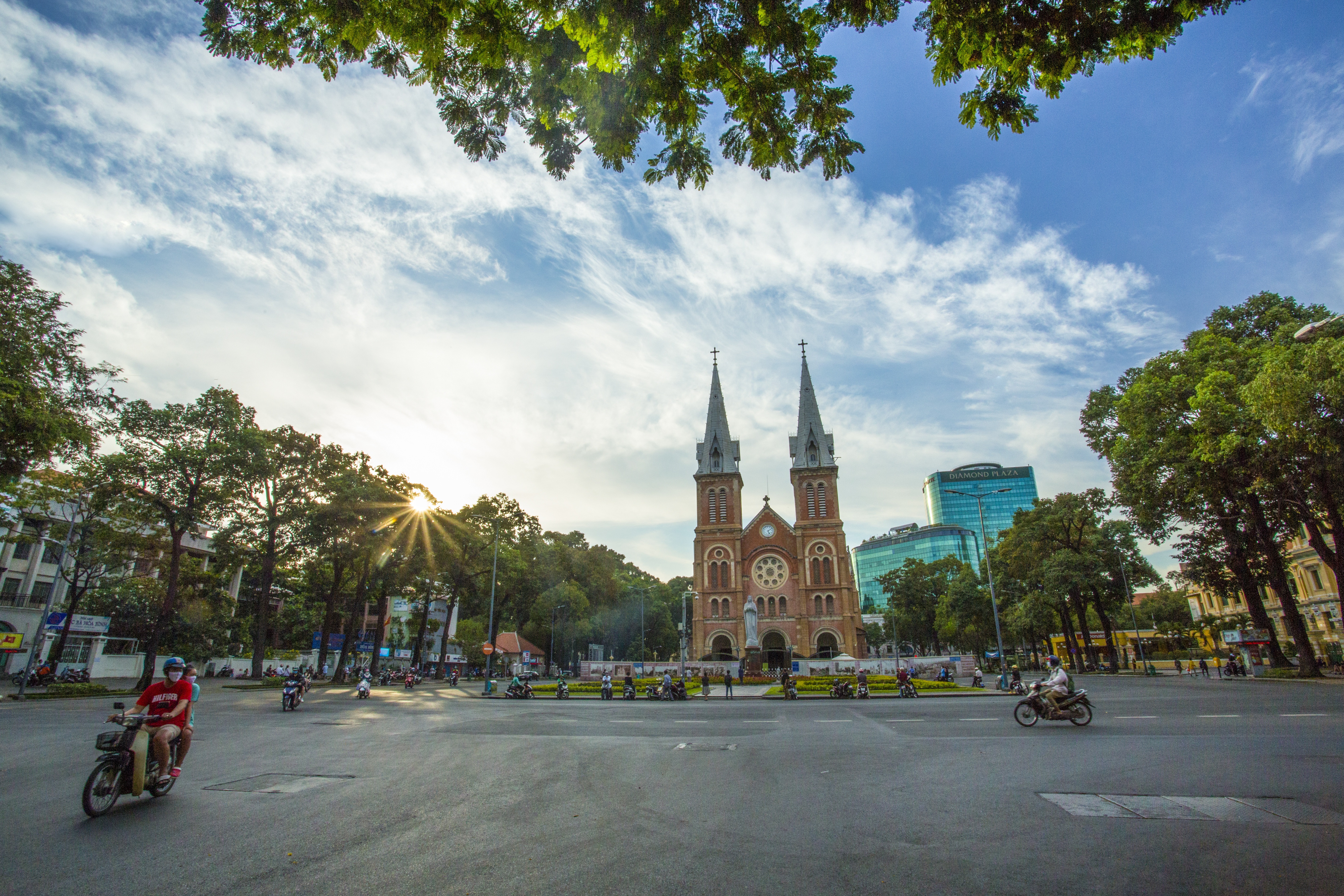 Phần chìm của tảng băng Covid-19 tại TPHCM - 5