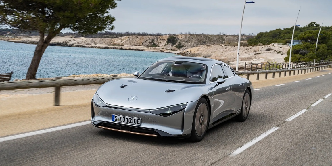 Chiếc Mercedes-Benz Vision EQXX đã thực hiện quãng đường 1.008 km từ Đức sang Pháp chỉ sau một lần sạc pin (Ảnh: Mercedes-Benz). Chiếc Mercedes-Benz Vision EQXX đã thực hiện quãng đường 1.008 km từ Đức sang Pháp chỉ sau một lần sạc pin (Ảnh: Mercedes-Benz).