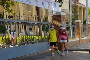 Gần 2.000 phòng khách sạn tại Khánh Hòa dùng cách ly người nước ngoài