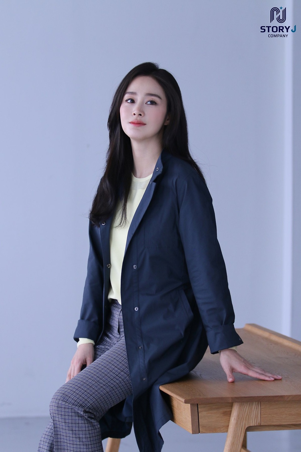 Nhan sắc trẻ trung của Kim Tae Hee ở tuổi 40 - 2 Nhan sắc trẻ trung của Kim Tae Hee ở tuổi 40 - 2