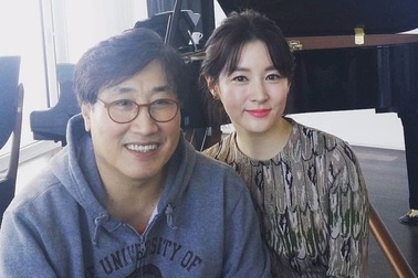 Hôn nhân kín tiếng của "nàng Dae Jang Geum" Lee Young Ae và chồng 73 tuổi