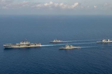 Mỹ hối thúc Australia tăng cường tuần tra tại Biển Đông