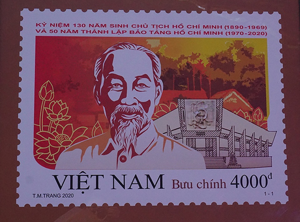 Phát hành đặc biệt bộ tem về Chủ tịch Hồ Chí Minh - 2 Phát hành đặc biệt bộ tem về Chủ tịch Hồ Chí Minh - 2