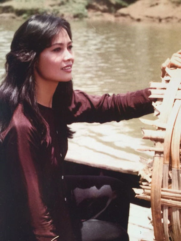 NSND Minh Châu: Cảnh nóng vai gái điếm khiến hôn nhân rẽ sang hướng khác - 2 NSND Minh Châu: Cảnh nóng vai gái điếm khiến hôn nhân rẽ sang hướng khác - 2