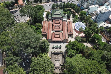 Lăng miếu 200 năm tuổi, nơi thờ danh thần ở Sài Gòn