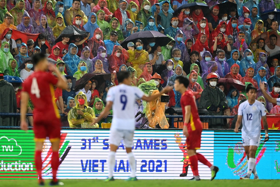 Mãn nhãn các SVĐ đẹp như mơ, chật kín khán giả cổ vũ SEA Games ở Việt Nam - 6 Mãn nhãn các SVĐ đẹp như mơ, chật kín khán giả cổ vũ SEA Games ở Việt Nam - 6