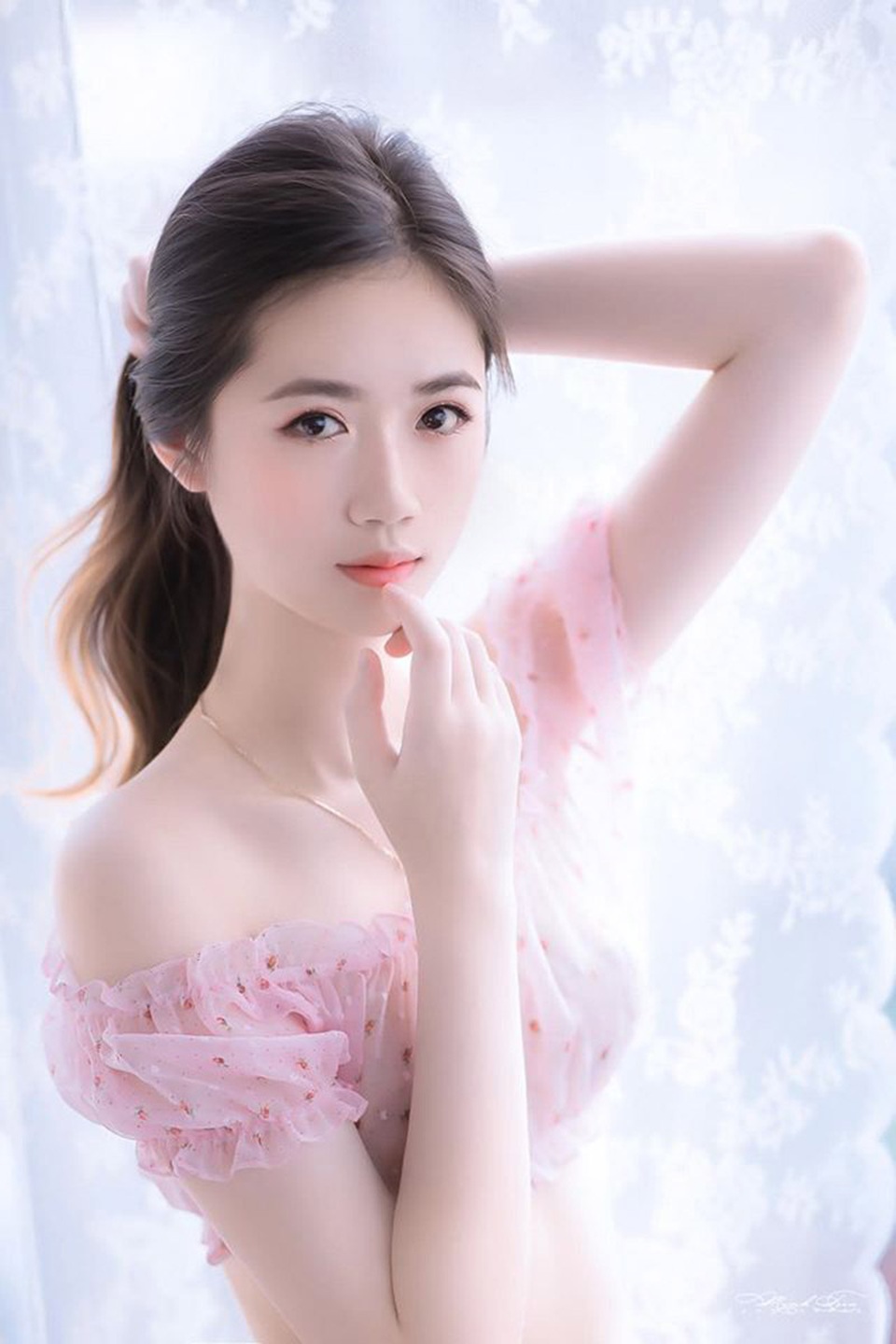 Nữ sinh 10X Hà thành được khen đẹp thuần khiết, dịu dàng - 5 Nữ sinh 10X Hà thành được khen đẹp thuần khiết, dịu dàng - 5