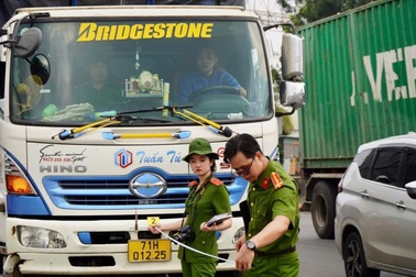 Truy tố tài xế ô tô cán qua người đàn ông 2 lần ở Đồng Nai