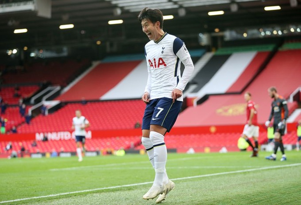 Man Utd 1-6 Tottenham: Địa chấn ở Old Trafford - 10 Man Utd 1-6 Tottenham: Địa chấn ở Old Trafford - 10