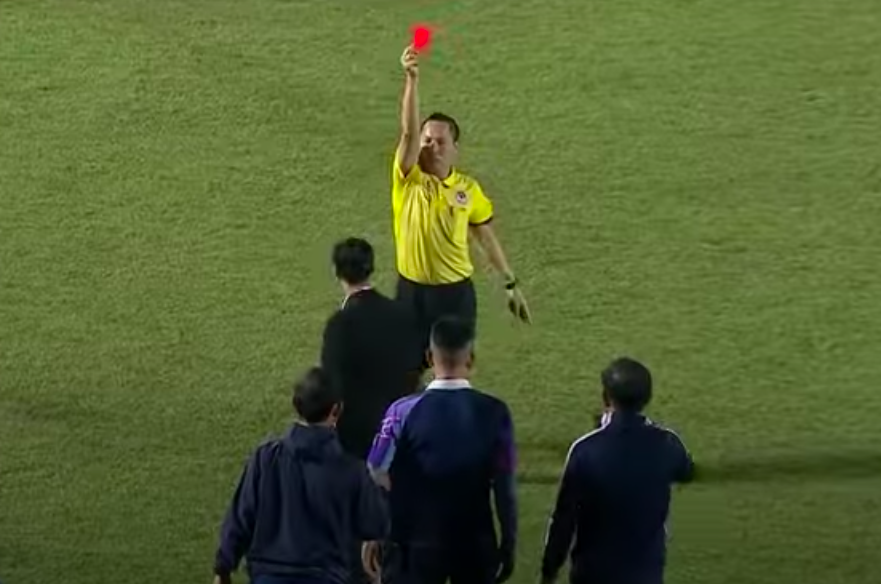 ສະໂມສອນ SHB Da Nang ຍື່ນອຸທອນ, ຮຽກຮ້ອງປົດໃບແດງຄູຝຶກ ເລ ດຶກຕວນ - 2 CLB SHB Đà Nẵng kháng cáo, xin xóa thẻ đỏ cho HLV Lê Đức Tuấn - 2