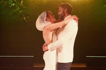 Hình ảnh trong đám cưới lãng mạn của Jennifer Lopez