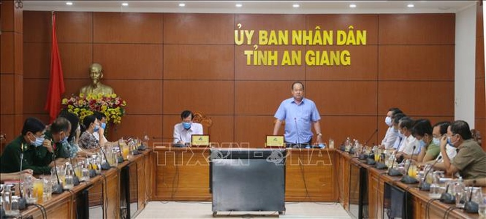 An Giang sẽ khen thưởng người báo tin trường hợp nhập cảnh trái phép - 2 An Giang sẽ khen thưởng người báo tin trường hợp nhập cảnh trái phép - 2