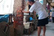 TP. Hà Nội chỉ đạo “giải cứu” gần 400 cư dân sống trong khu tập thể chờ sập