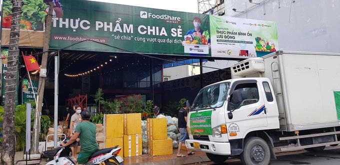 TP.HCM việc quản lý tại các khu phong tỏa còn chưa chặt chẽ, bộc lộ một số hạn chế - Ảnh 4.