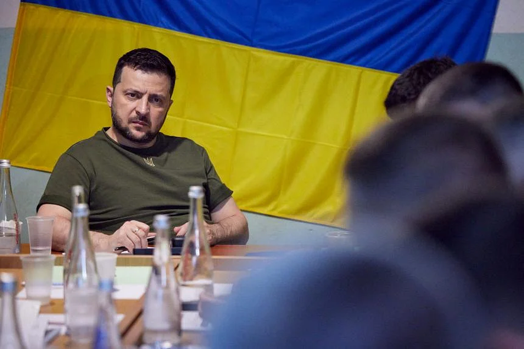Tổng thống Ukraine bất ngờ sa thải hàng loạt đại sứ - 1 Tổng thống Ukraine bất ngờ sa thải hàng loạt đại sứ - 1
