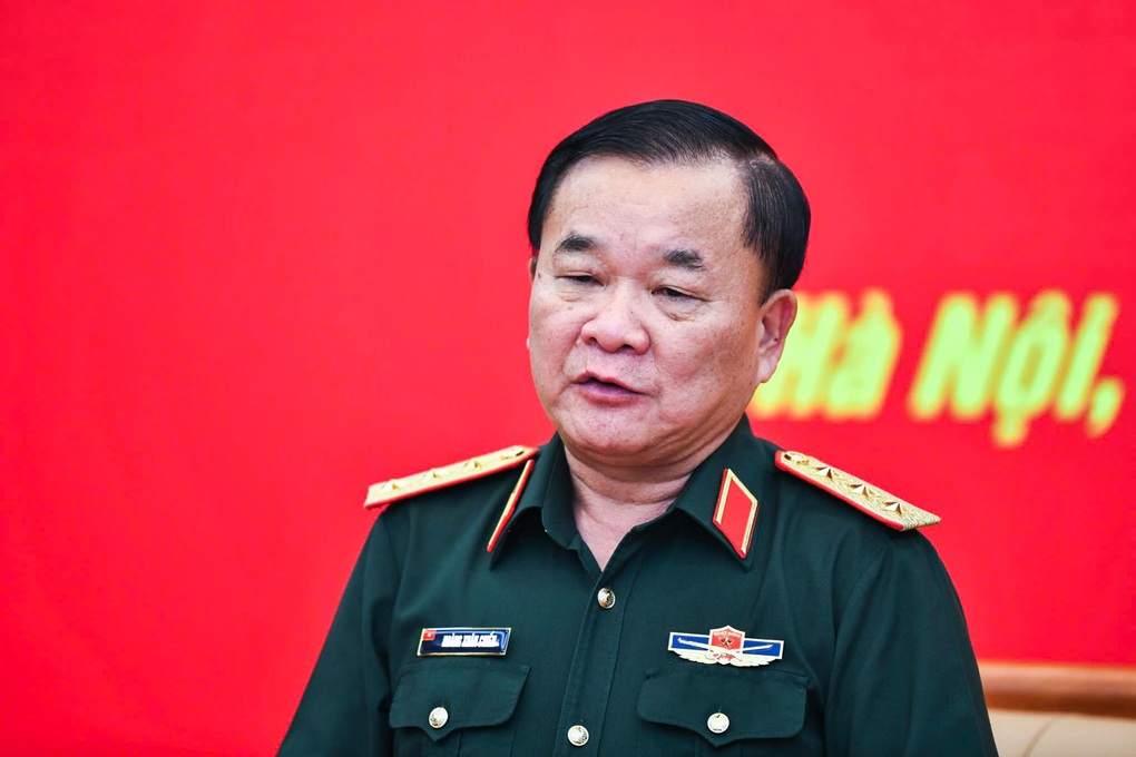 Trao quyết định của Chủ tịch nước cho sĩ quan làm nhiệm vụ gìn giữ hòa bình - 2 Trao quyết định của Chủ tịch nước cho sĩ quan làm nhiệm vụ gìn giữ hòa bình - 2