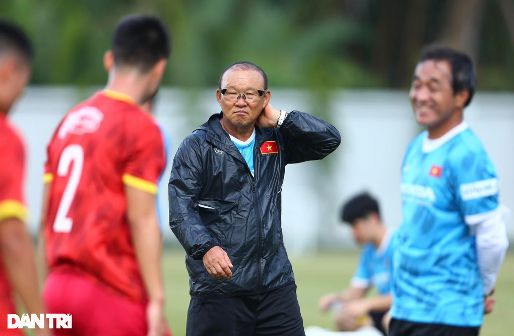 HLV Park mong bóng đá Việt Nam ủng hộ Hàn Quốc đăng cai Asian Cup 2023 - 1 HLV Park mong bóng đá Việt Nam ủng hộ Hàn Quốc đăng cai Asian Cup 2023 - 1