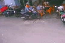 Clip "vụ giật dây chuyền bất ngờ và táo tợn" nổi bật tuần qua