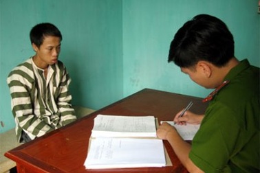 Nhóm đối tượng chuyên dùng kìm cộng lực “đột vòm” sa lưới