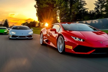 Khám phá mùa hè Italy theo phong cách Lamborghini