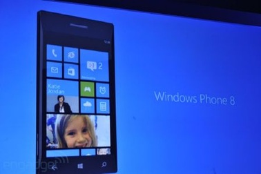 Ảnh màn hình chính của Windows Phone 8