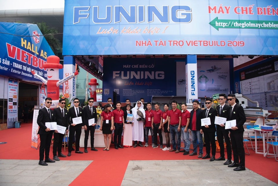Sự kiện Vietbuild lần 3 tại Hà Nội: Chào đón một vị khách đặc biệt - 9 Sự kiện Vietbuild lần 3 tại Hà Nội: Chào đón một vị khách đặc biệt - 9