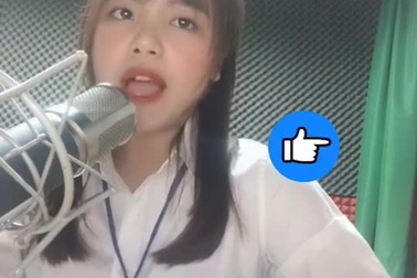 Cô gái bất ngờ nổi tiếng với danh xưng "chị tổng đài"