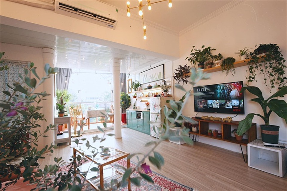 Loạt nhà Việt lột xác thần kỳ, cho thấy sức mạnh không tưởng của thiết kế - 9 Loạt nhà Việt lột xác thần kỳ, cho thấy sức mạnh không tưởng của thiết kế - 9