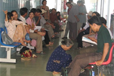 CPH Bình Dân: Ngành y tế “cầm đèn chạy trước ô tô”