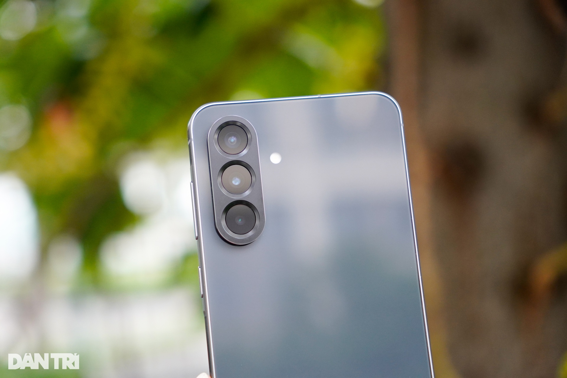 Đánh giá camera Galaxy A56 5G: Nhiều tính năng, hỗ trợ AI chỉnh sửa ảnh - 1