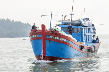 Ngư dân trắng tay vì gặp nạn trong chuyến biển cuối năm