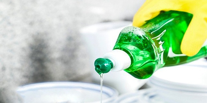5 sai lầm các bà nội trợ thường mắc phải khi rửa chén, chỉ dính 1 điều cũng khiến gia đình rước họa vào thân - Ảnh 1. 5 sai lầm các bà nội trợ thường mắc phải khi rửa chén, chỉ dính 1 điều cũng khiến gia đình rước họa vào thân - Ảnh 1.